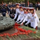 В Челябинске у Вечного огня заступил Почётный караул: стартовала «Вахта Памяти – 2026» В Челябинске у Вечного огня заступил Почётный караул: стартовала «Вахта Памяти – 2026»